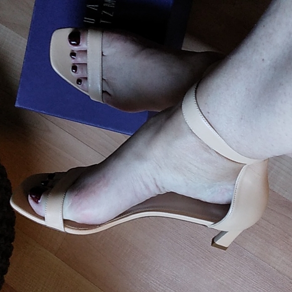 Stuart Weitzman Nudist Sandals in Beige - Picture 2 of 8